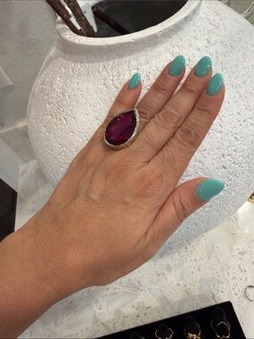 Gold-Trim Teardrop Ring with Deep Ruby Red Stone